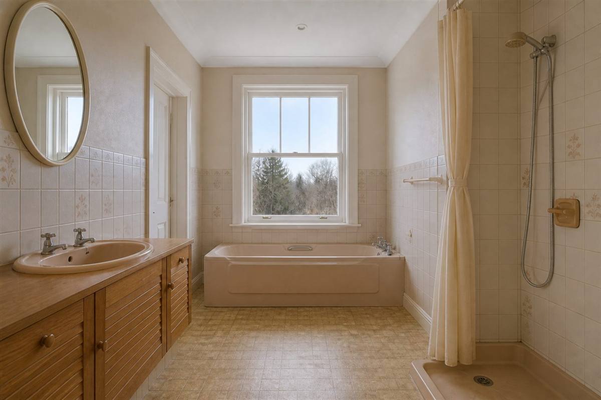 Luxury Ensuite Bathroom — before